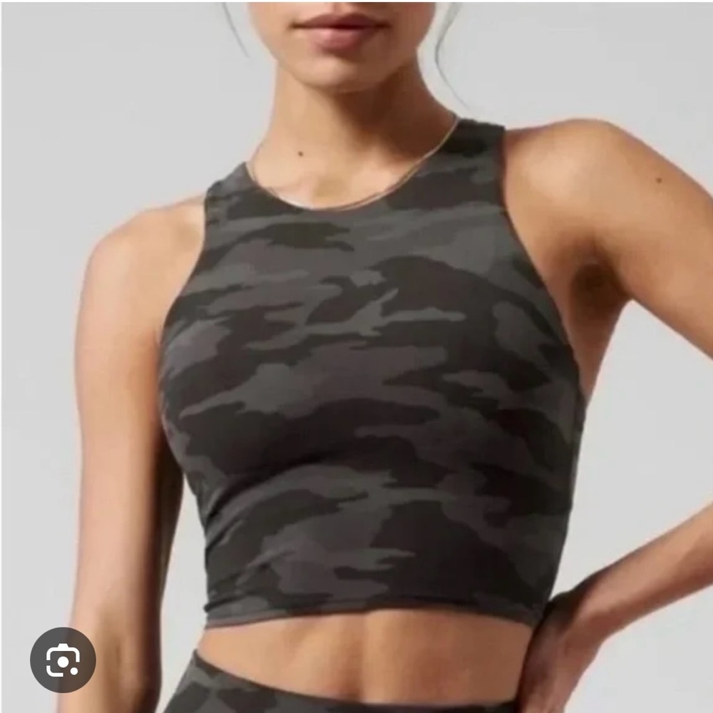 Athleta Conscious Crop Tank. Camo. Large.